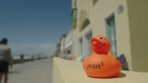 Rubber duck with Vizrt logo